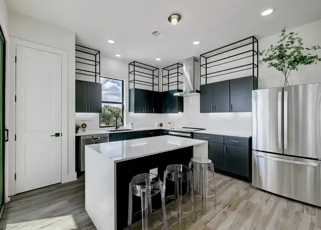 Property at 4722 Old Spanish Trl Unit C201, Houston, TX, 77021, 2 beds, 2 baths, [object Object]