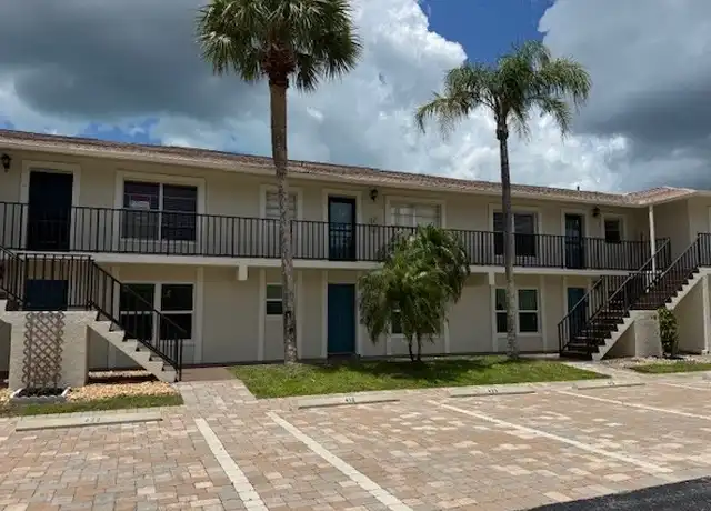 Property at 16007 Davis Rd #423, Fort Myers, FL, 33908, 2 beds, 2 baths, [object Object]