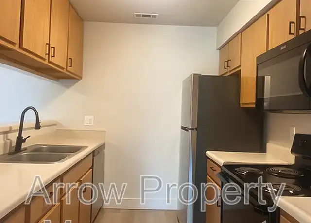 Property at 2384 N 44th St Unit 24, Lincoln, NE, 68504, 2 beds, 2 baths, [object Object]