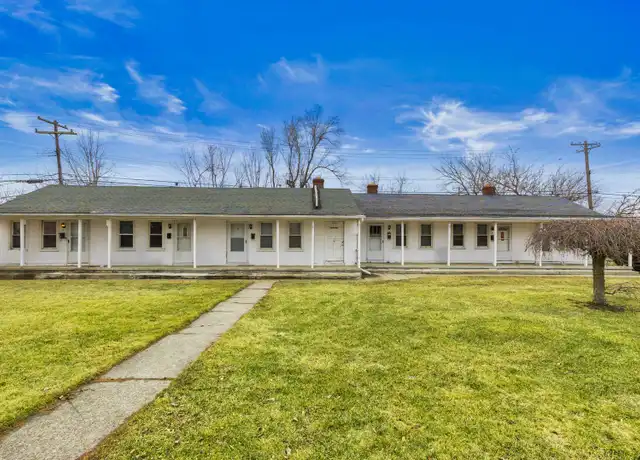 Property at 3448 Gloria St, Wayne, MI, 48184, 1 bed, 1 bath, [object Object]