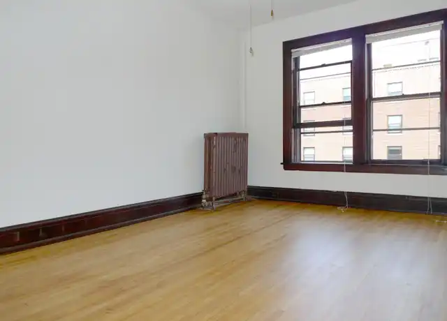 Property at 128 E 18th St Unit 21 19, Minneapolis, MN, 55403, 1 bed, 1 bath, [object Object]
