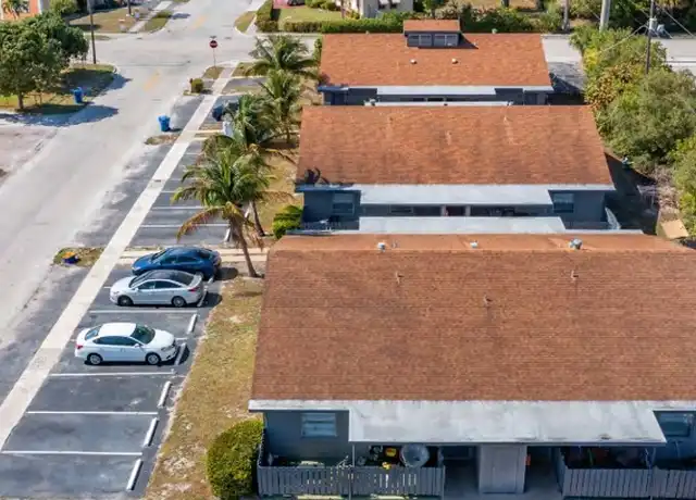 Property at 158 W 28th St, West Palm Beach, FL, 33404, 2 beds, 1 bath, [object Object]