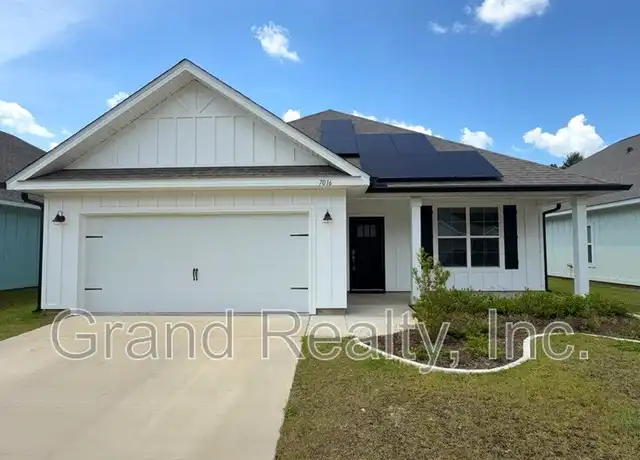 Property at 7016 Whitetail Run Dr, Pensacola, FL, 32526, 3 beds, 2 baths, [object Object]