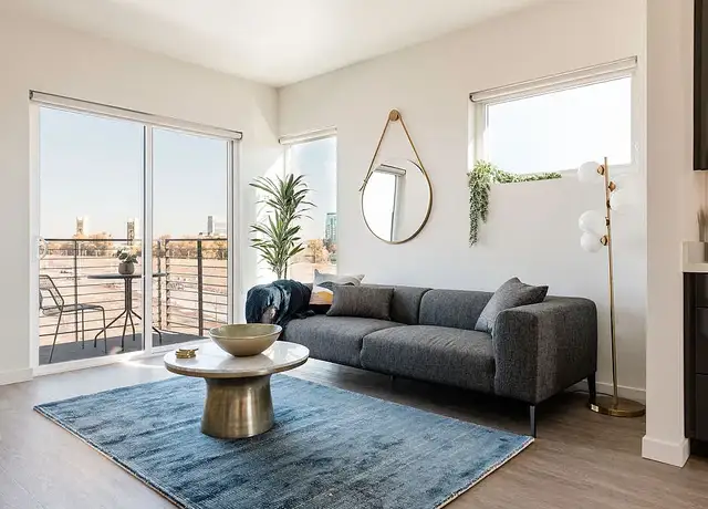Photo of 965 Bridge St, West Sacramento, CA 95691