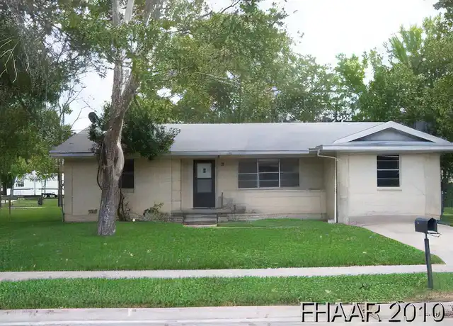Property at 414 East Avenue B Unit B, Copperas Cove, TX, 76522, 4 beds, 2 baths, [object Object]