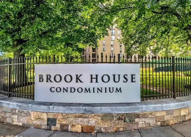 Property at 99 Pond Ave #812, Brookline, MA, 02445, 1 bed, 1 bath, [object Object]