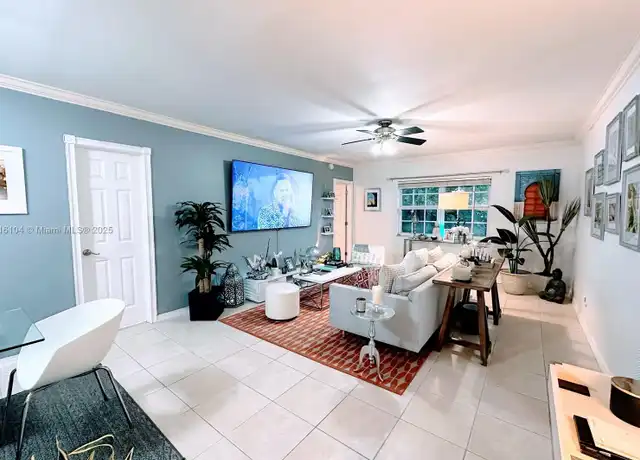 Property at 2424 SE 17th St Unit B307, Fort Lauderdale, FL, 33316, 1 bed, 1 bath, [object Object]