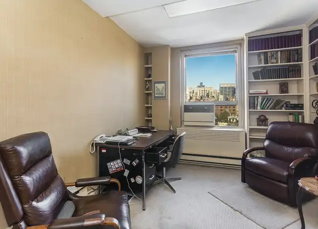 Property at 121 E 60th St Unit 11B, New York, NY, 10022, 0 beds, 1 bath, [object Object]