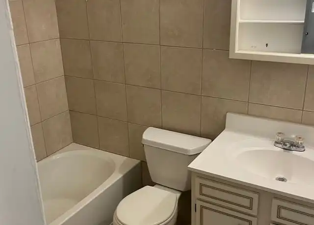 Property at 15412 Maple Park Dr Unit 19, Maple Heights, OH, 44137, 2 beds, 1 bath, [object Object]