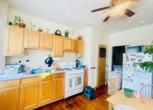 Property at 206 Hanover St Unit 4, Boston, MA, 02113, 1 bed, 1 bath, [object Object]