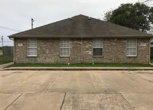 Property at 501 Sally Ln Unit B, Cleburne, TX, 76033, 4 beds, 2 baths, [object Object]