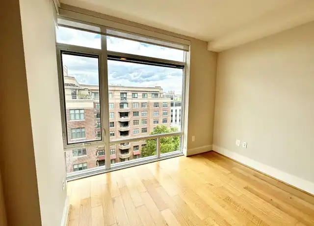 Property at 1355 17th St NW Unit 912, Washington, DC, 20036, 1 bed, 1 bath, [object Object]