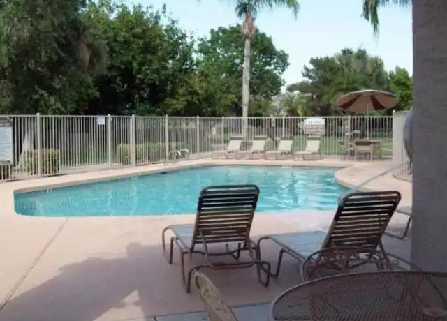 Property at 5615 W Acoma Dr, Glendale, AZ, 85306, 2 beds, 3 baths, [object Object]