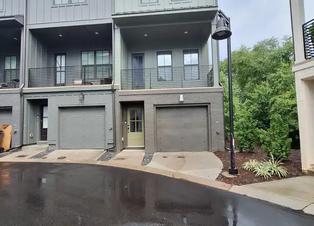 Property at 166 Chestnut Cir, Atlanta, GA, 30342, 2 beds, 2 baths, [object Object]