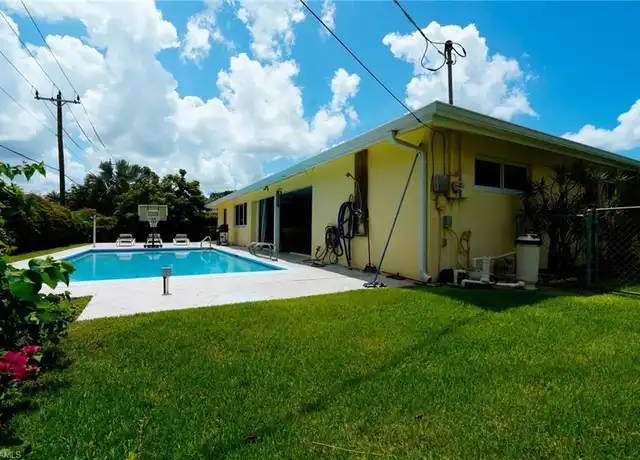 Property at 1351 Oaklawn Ct, Fort Myers, FL, 33919, 4 beds, 2.5 baths, [object Object]