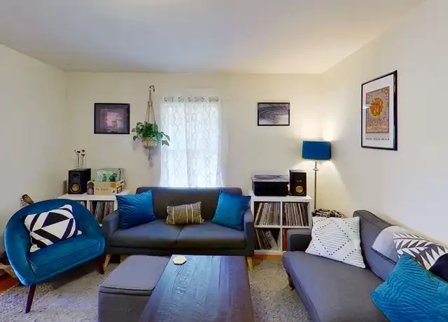 Property at 427 SW 5th St Unit B, Corvallis, OR, 97333, 2 beds, 1 bath, [object Object]
