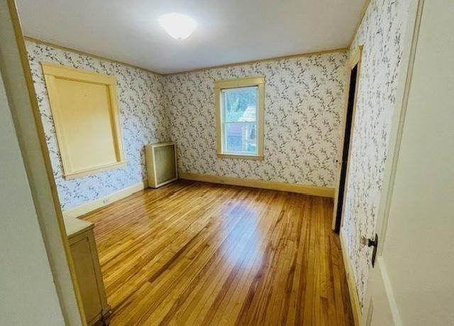Photo of 369 May St Unit 1, Worcester, MA 01602
