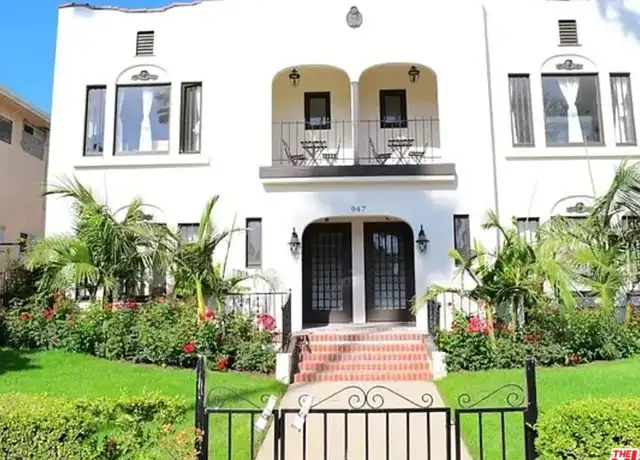 Property at 947 5th St unit E, Santa Monica, CA, 90403, 1 bed, 1 bath, [object Object]