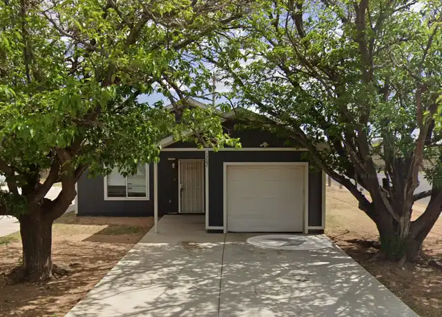 Property at 1702 E Dartmouth St, Lubbock, TX, 79403, 3 beds, 2 baths, [object Object]