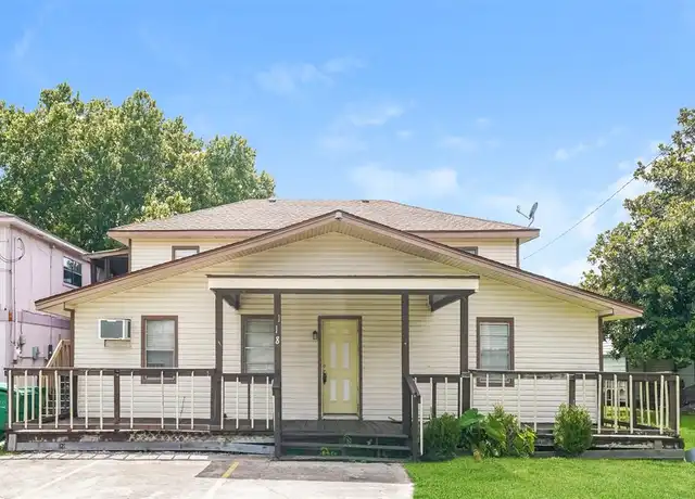 Property at 118 Anita St, La Marque, TX, 77568, 3 beds, 2 baths, [object Object]