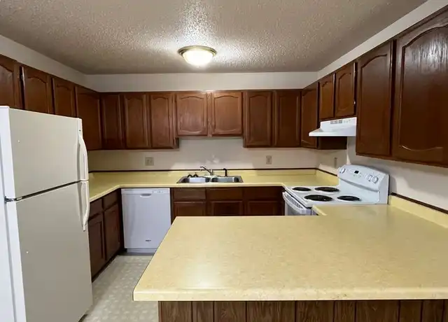 Property at 825 Partridge St Unit 113, Duluth, MN, 55811, 2 beds, 2 baths, [object Object]
