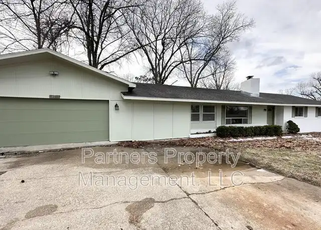 Property at 14171 Wolf Dr, Rogers, AR, 72756, 3 beds, 2 baths, [object Object]