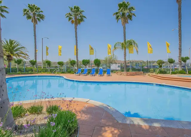Photo of 17621 Pauline Ct, Canyon Country, CA 91387