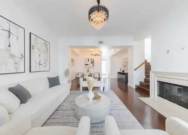 Property at 978 S Marengo Ave, Pasadena, CA, 91106, 3 beds, 2 baths, [object Object]