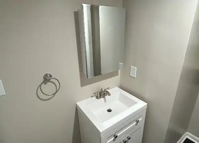 Property at 110 Perkins St, Somerville, MA, 02145, 1 bed, 1 bath, [object Object]