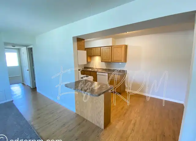 Property at 1115 Doreen Ave Unit 1115-5, Waterloo, IA, 50701, 2 beds, 1 bath, [object Object]