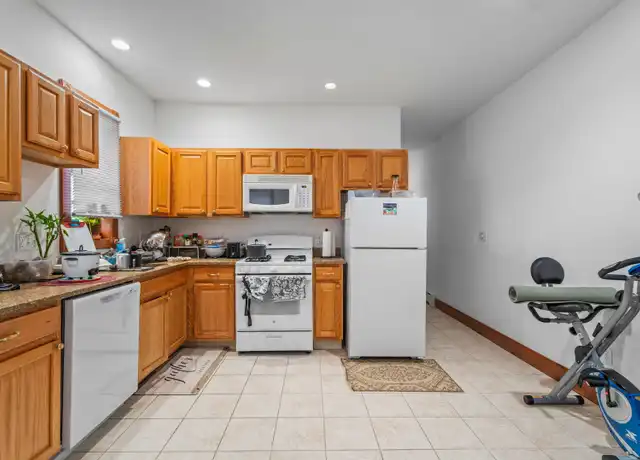 Property at 202 Park St Unit 3, New Haven, CT, 06511, 1 bed, 1 bath, [object Object]