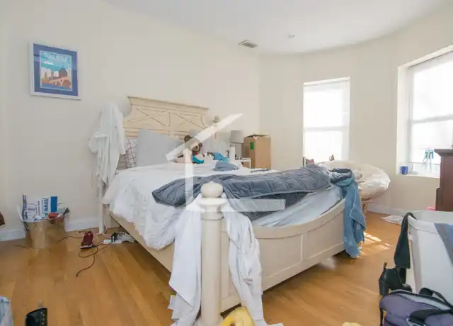 Property at 1785 Beacon St, Brookline, MA, 02445, 4 beds, 2 baths, [object Object]