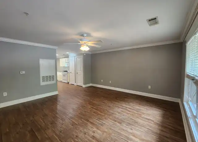 Property at 490 Barnett Shoals Rd #304, Athens, GA, 30605, 3 beds, 3 baths, [object Object]