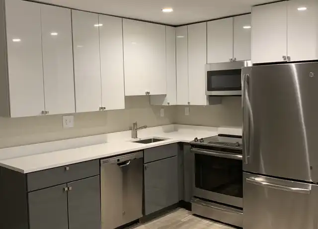 Property at 26 Pembroke St Unit 1, Chelsea, MA, 02150, 2 beds, 1 bath, [object Object]