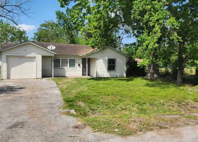 Property at 7637 Springdale St, Houston, TX, 77028, 2 beds, 1 bath, [object Object]