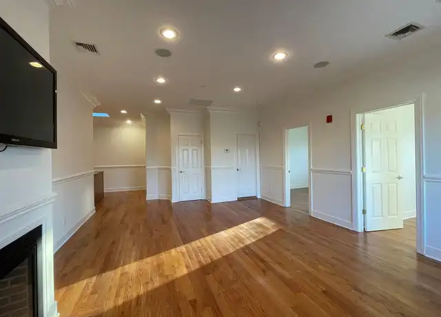 Property at 17 Green St Unit 2C, Huntington, NY, 11743, 2 beds, 1.5 baths, [object Object]