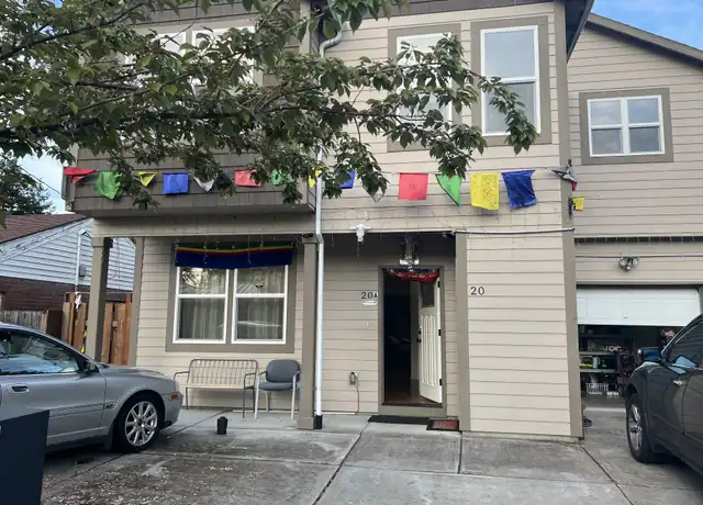 Property at 20 SE 129th Ave, Portland, OR, 97233, 4 beds, 2.5 baths, [object Object]