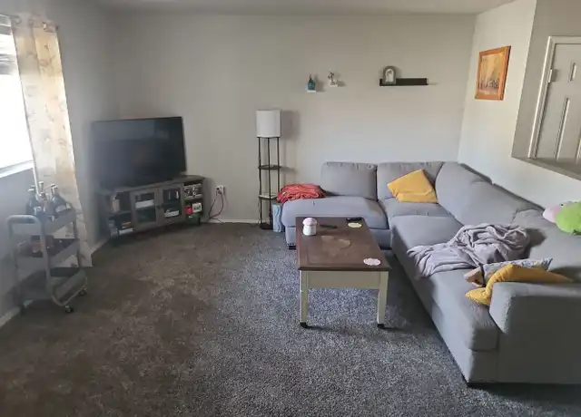 Property at 1710 S Eagleson Rd Unit 201, Boise, ID, 83705, 2 beds, 1 bath, [object Object]