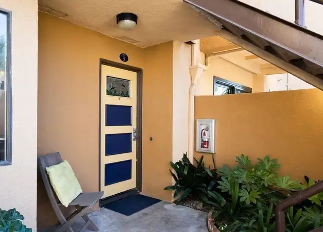 Property at 25671 Le Parc #3, Lake Forest, CA, 92630, 1 bed, 1 bath, [object Object]