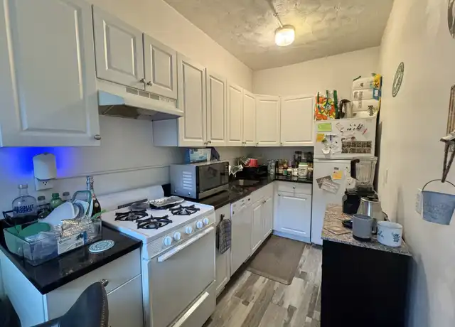Property at 120 Brainerd Rd Unit 10, Allston, MA, 02134, 1 bed, 1 bath, [object Object]
