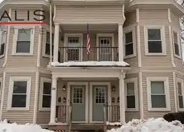 Property at 111 Chadwick St, Haverhill, MA, 01835, 3 beds, 1 bath, [object Object]