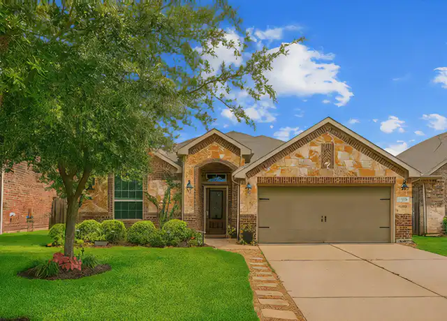 Property at 21399 Hunter Hart Dr, Porter, TX, 77365, 4 beds, 2 baths, [object Object]