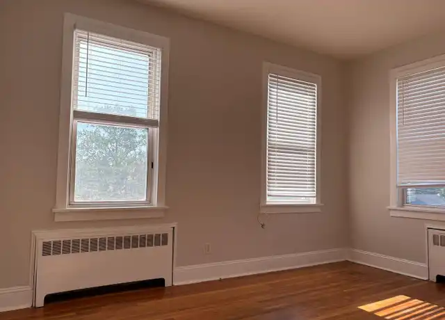 Property at 1 Dickinson St Apt 7, Woodstown, NJ, 08098, 1 bed, 1 bath, [object Object]