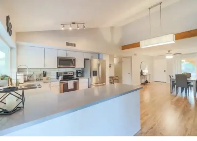 Property at 12619 N 42nd St, Phoenix, AZ, 85032, 3 beds, 2 baths, [object Object]