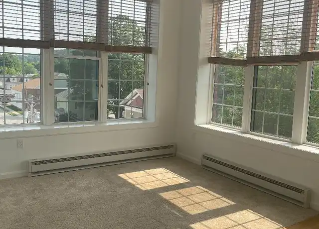 Property at 8 Grove St Unit 407, Dover, NH, 03820, 1 bed, 1 bath, [object Object]