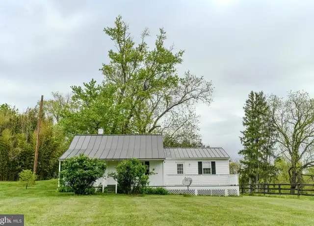 Property at 21000 Trappe Rd, Upperville, VA, 20184, 3 beds, 2 baths, [object Object]
