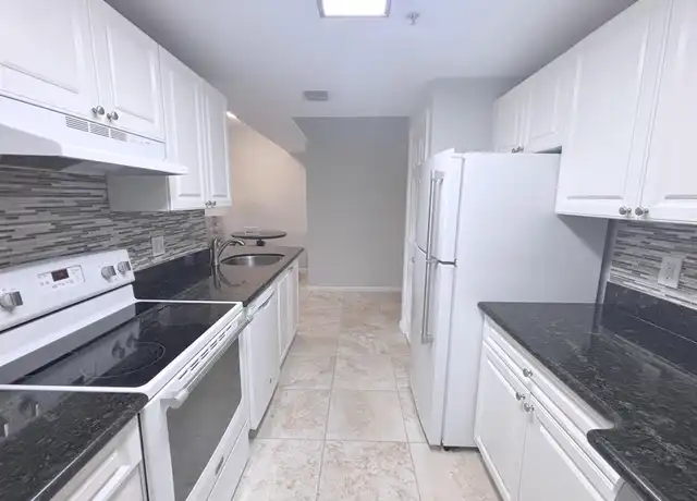 Property at 2080 Greenview Shores Blvd #419, Wellington, FL, 33414, 3 beds, 2 baths, [object Object]