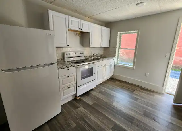 Property at 44 Granite St Unit 8, Barre, VT, 05641, 1 bed, 1 bath, [object Object]