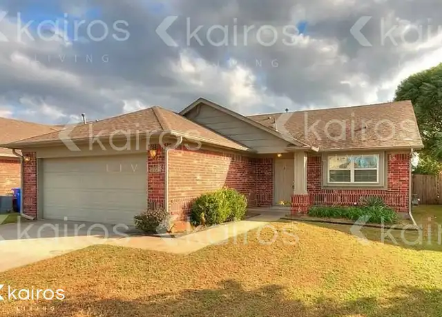 Property at 2720 Edgemere Dr, Norman, OK, 73071, 3 beds, 2 baths, [object Object]