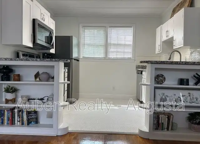 Property at 1618 Central Ave Unit B, Augusta, GA, 30904, 1 bed, 1 bath, [object Object]